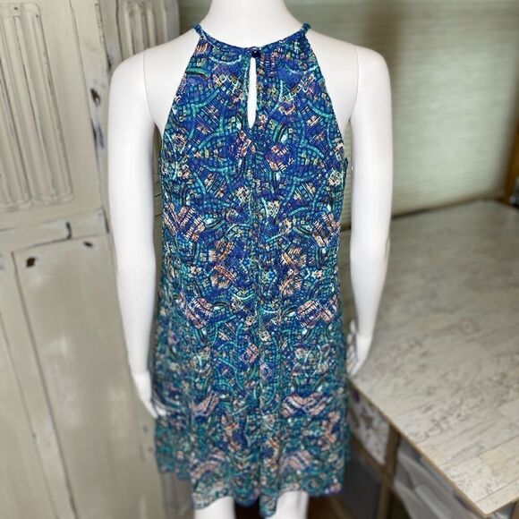 As U Wish Blue Green Geometric Halter Neck Metal Detail Shift Dress Size Small - Picture 13 of 15